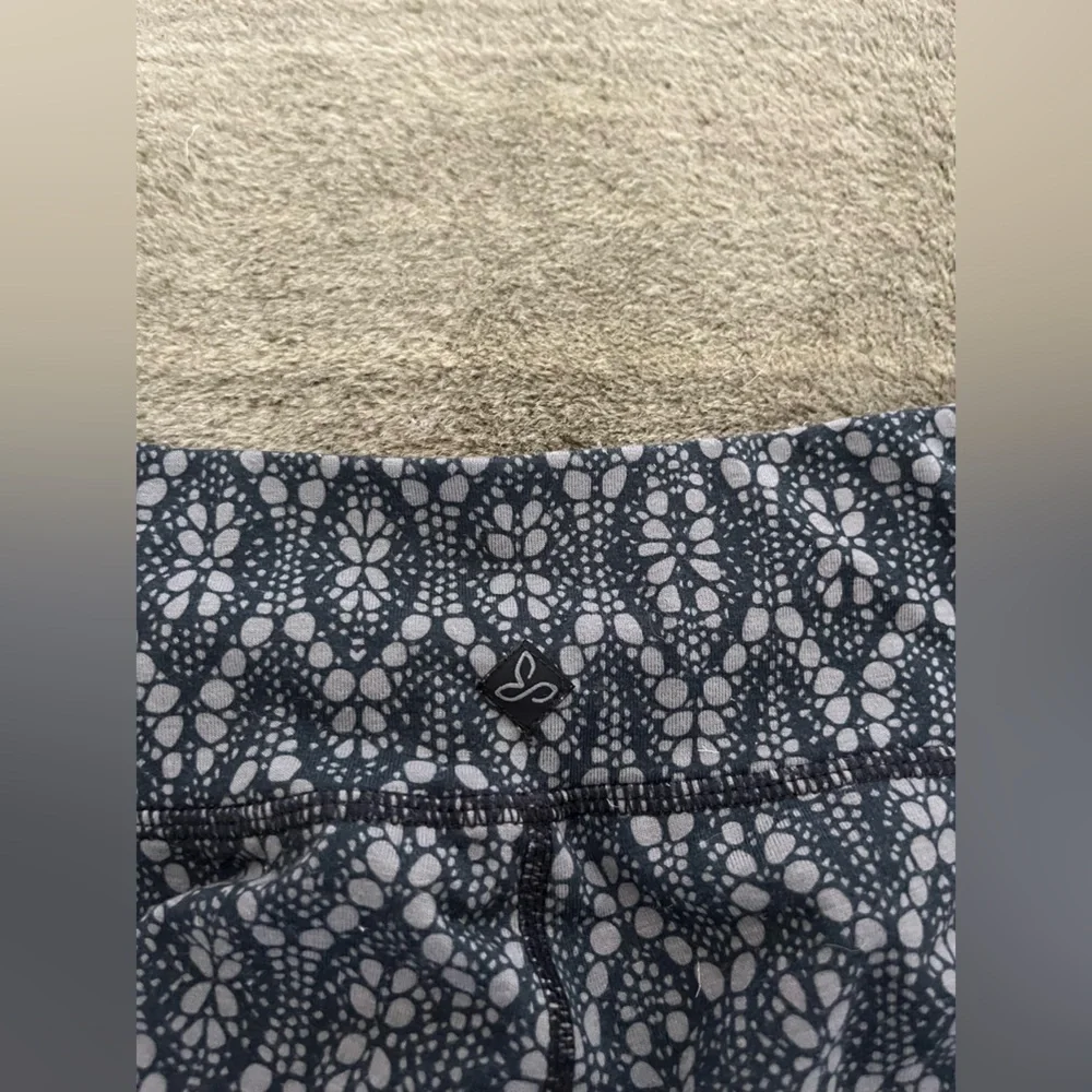 PrAna Maison Leggings Black Baleen Ankle Length Size Small